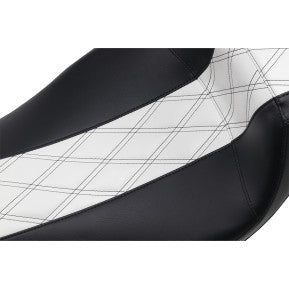 LE PERA - OUTCAST DADDY LONG LEGS SEAT - BLACK FULL-LENGTH SEAT W/ WHITE DOUBLE DIAMOND INLAY - '08-'21 TOURING