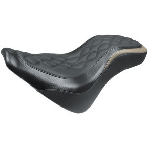 MUSTANG - DAYTRIPPER 2-UP SEAT - DOUBLE HELIX STITCH - '18-20 FXBR & FXBRS