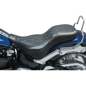 MUSTANG - DAYTRIPPER SEAT - DOUBLE HELIX STITCH - '18-20 FLFB & FLFBS