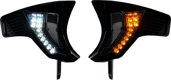 CUSTOM DYNAMICS Shark Demon? Turn Signal Vents - Smoke Lens SD-RG23-VTS-AW