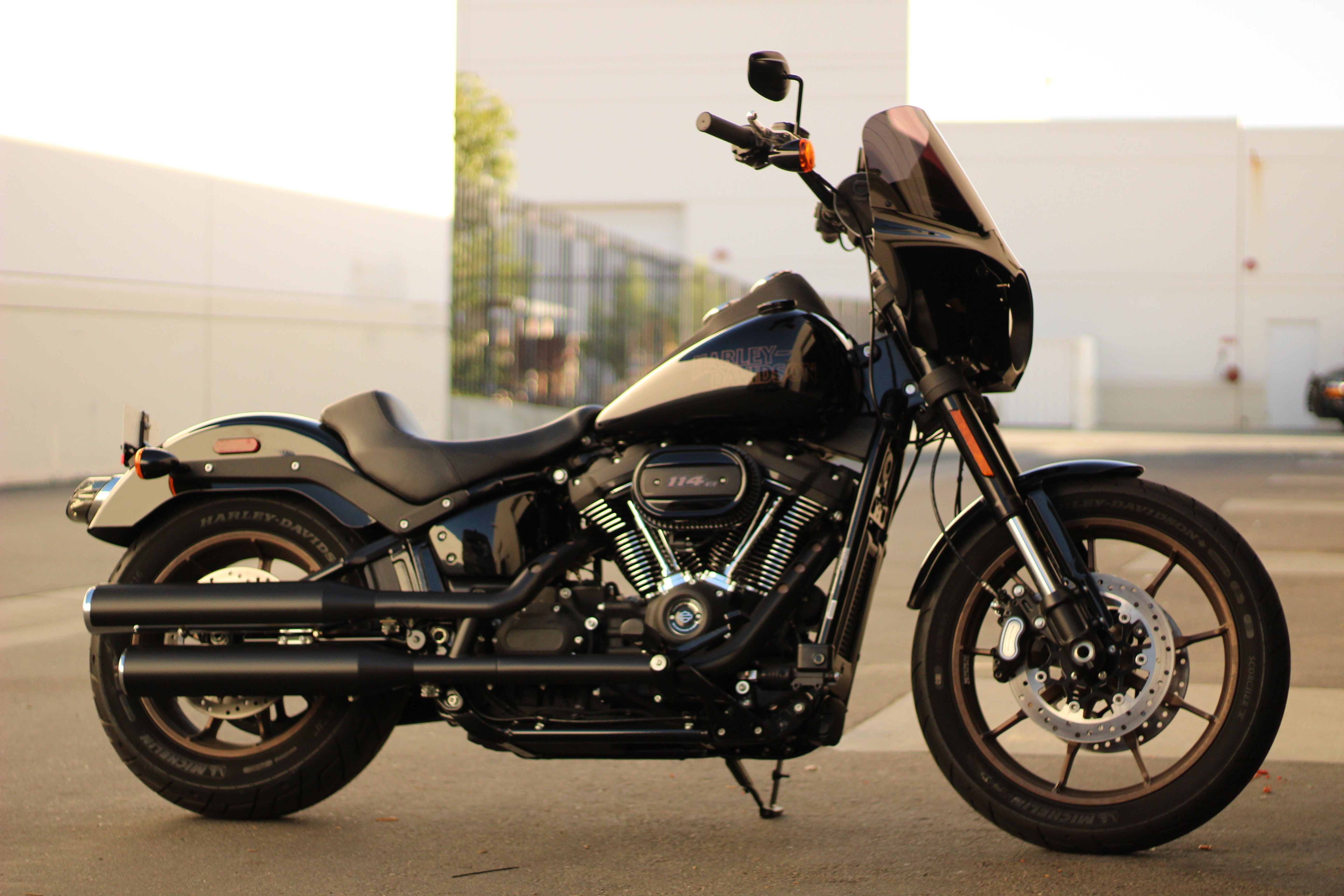 Memphis Shade ロードウォリアー フェアリングセット　FXLRS Memphis Shades Road Warrior Fairing Kit | Speed-Kings Cycle