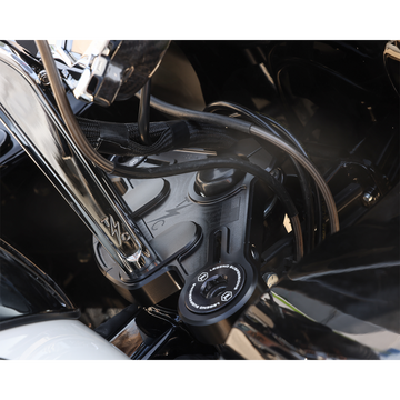 Thrashin Supply Co. Road Glide Top Tree Black