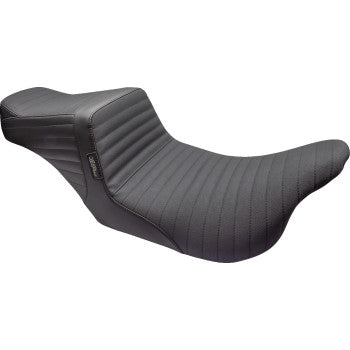 LA PERA TAILWHIP SEAT - PLEATED W/ GRIP TAPE - BLACK - FL '08-'23
