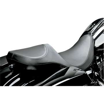 Le Pera Super Villain Seat Smooth Black FL '08-'23