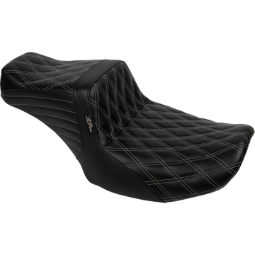 Le Pera Tailwhip Seat Bright Gray Double Diamond Stitch FLH/FLT '23-'25