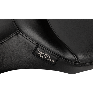 Le Pera Outcast Seat Without Backrest Plain FLH/FLT '23-'25