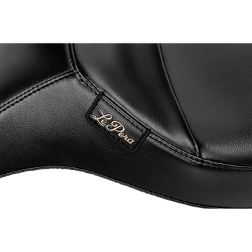 Le Pera Outcast Seat with Backrest Plain FLH/FLT '23-'25