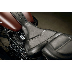 MUSTANG - MAX PROFILE TOUR SOLO SEAT - WITH DRIVERS BACKREST - ORIGINAL STYLE - '18-20 FLDE & FLHC
