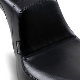LE PERA - DAYTONA 2--UP SEAT - BLACK, SMOOTH - '18-20 FLSB, FXLR, & FLFBS