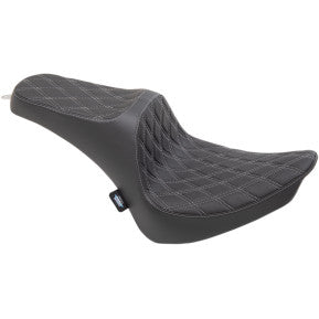 DRAG - PREDATOR III SEAT - DOUBLE DIAMOND, SILVER THREAD - '00-17 SOFTAIL