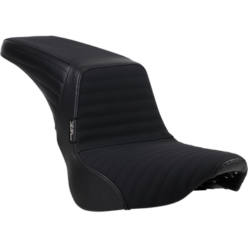 Le Pera Kickflip Seat Pleated w/ Gripp Tape Black Softail '18-'23