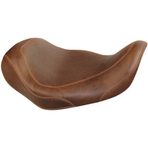 MUSTANG - WIDE TRIPPER SOLO SEAT - BROWN, SMOOTH - '06-17 DYNA