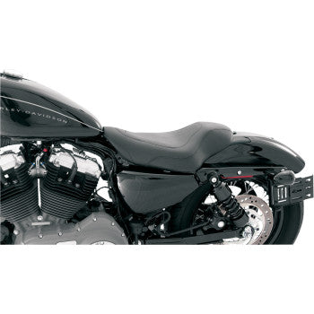 MUSTANG - TRIPPER SOLO SEAT - SYNTHETIC LEATHER - '04-21 XL - 3.3 GALLON TANK