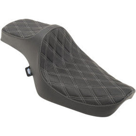 DRAG - PREDATOR III SEAT - DOUBLE DIAMOND STITCH, SILVER THREAD - '82-03 XL
