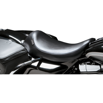 Le Pera Silhouette Solo Seat Smooth Black FLH '02-'07