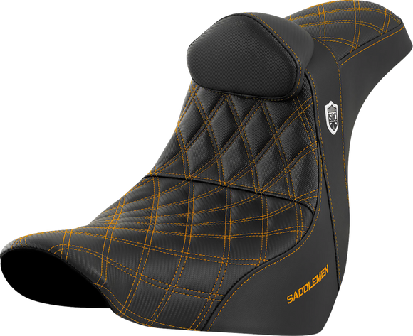 SADDLEMEN Pro Series SDC Performance Seat - w/ Backrest - Gold Stitch - FL/FX '18-'23 SC81829GOLRT