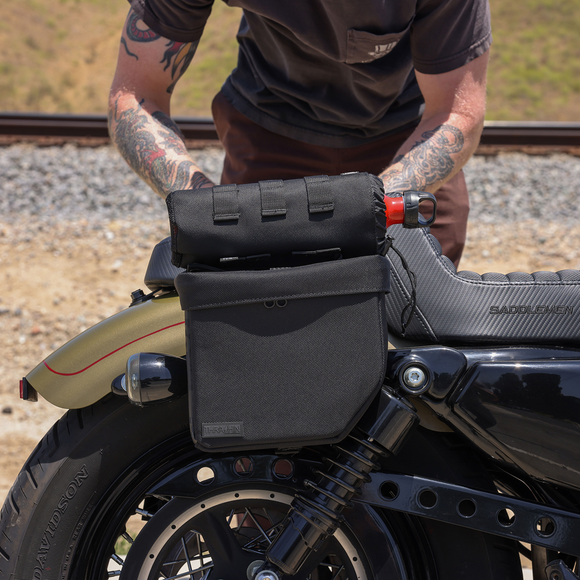 Thrashin Supply Co. Mini Essential Saddlebags 8-liter in black ballistic nylon for Harley Sportster