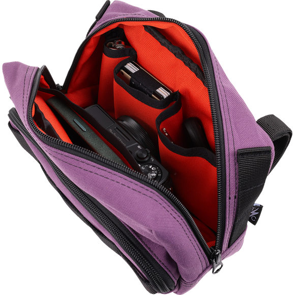 Thrashin Supply Co. Handlebar Bag Plus expanded storage in ballistic nylon with microfiber eyewear pocket mounted to Harley-Davidson handlebars