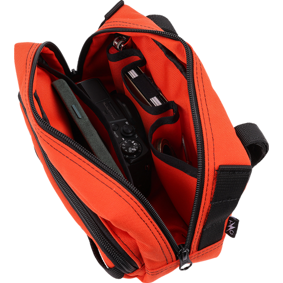 Thrashin Supply Co. Handlebar Bag Plus expanded storage in ballistic nylon with microfiber eyewear pocket mounted to Harley-Davidson handlebars