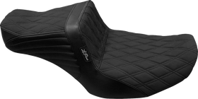 LE PERA Tailwhip Seat - Double Diamond w/ Gripper - FLH/FLT '23-'25 LV-587DDGP
