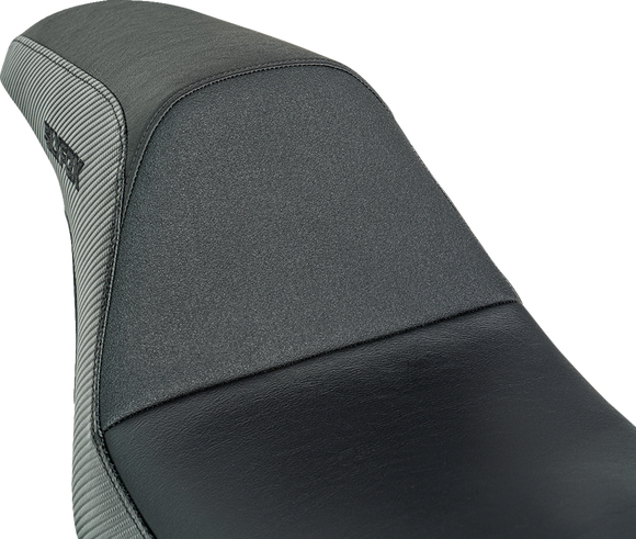 SLYFOX Drifter Seat - Black Logo - Black Vinyl - Smooth - FXR '82-'00 SlyFox4681A