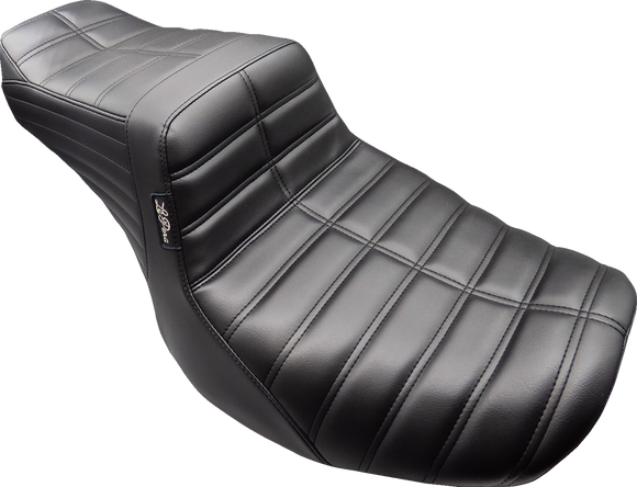 LE PERA Tailwhip Seat - Cordova - FLH/FLT -'23-'25 LV-587CP