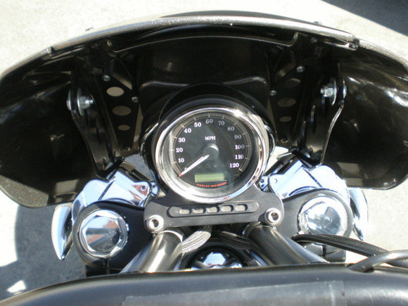 BUNG KING 49MM QUARTER FAIRING BRACKET