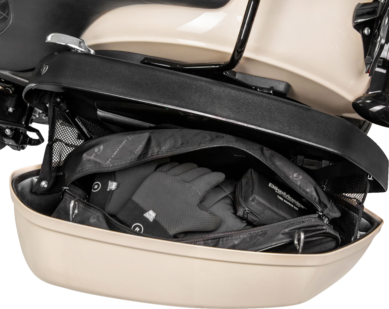 SADDLEMEN Saddlebag Liners - FXLRST EX000979