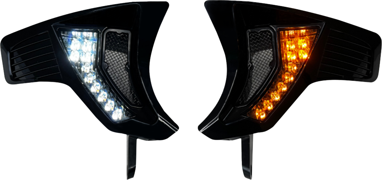 CUSTOM DYNAMICS Shark Demon? Turn Signal Vents - Smoke Lens SD-RG23-VTS-AW