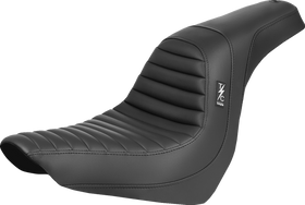 SADDLEMEN Thrashin ' Pro Series Seat - Tuck-n-Roll - FXLR/S/T '18-'25 TS81829T