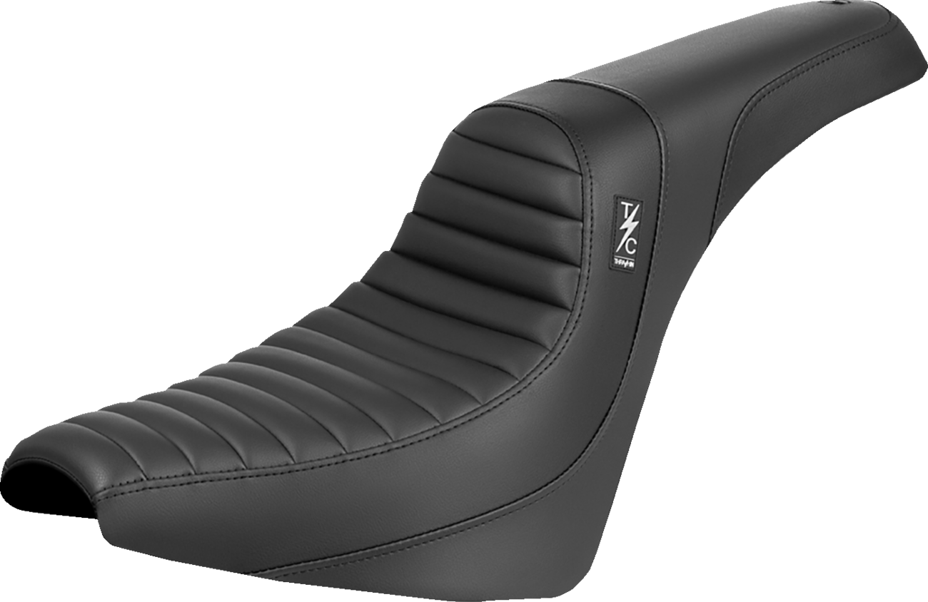 SADDLEMEN Thrashin ' Pro Series Seat - Tuck-n-Roll - FX '18-'25 TS81830T
