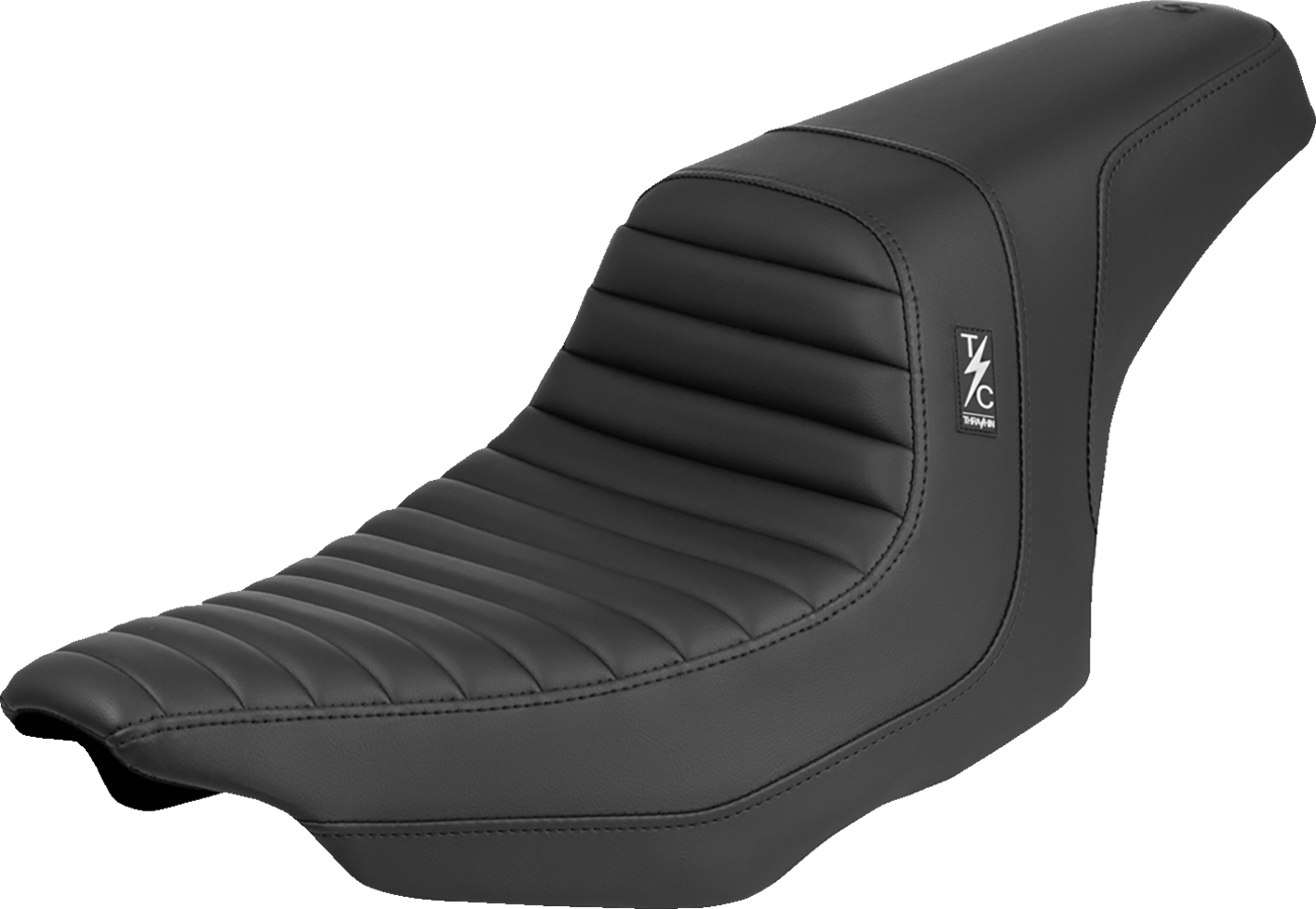 SADDLEMEN Thrashin ' Pro Series Seat - Tuck-n-Roll - FLT/FLH '23-'25 TS82307T