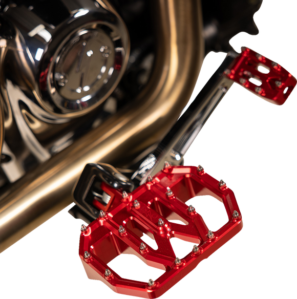 THRASHIN SUPPLY CO. Mini Aggressor Floorboards - Red - Rear TSC-2031-2-D