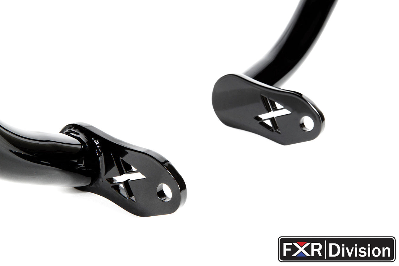 FXR DIVISION 18+ SOFTAIL NARROW CRASH BAR