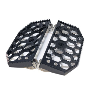 OG Bagger HoneyComp V3 black hard-anodized 6061 T6 aluminum honeycomb motorcycle floorboards (pair)