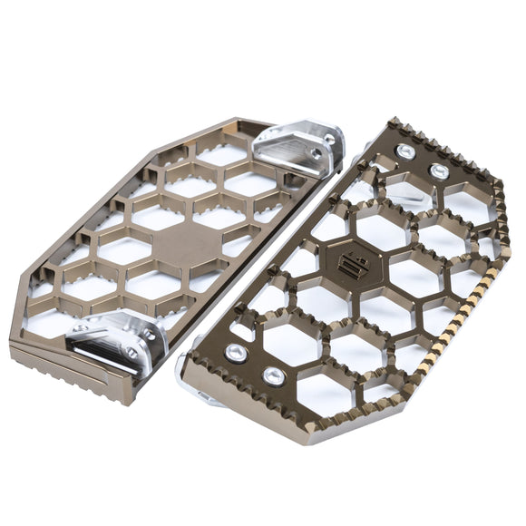 OG Bagger HoneyComp V3 bronze motorcycle floorboards