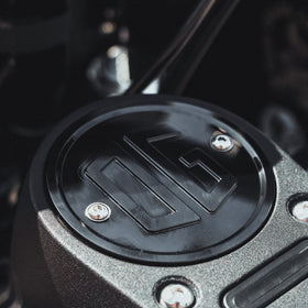 OG Black Anodized Gauge Block Off Plate installed on a Dyna