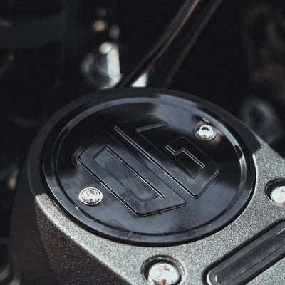 OG Black Anodized Gauge Block Off Plate installed on a Dyna