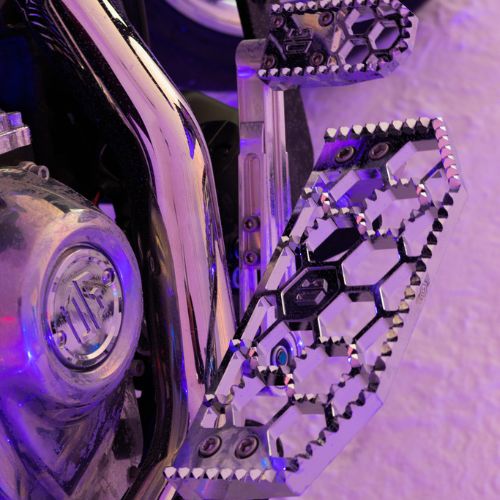 OG M8 chrome hexagon-pattern motorcycle footpeg with serrated points