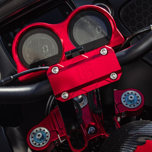 OG Road Glide Billet Gauges Bezel installed Rear Mount on a 2019 Black Road Glide