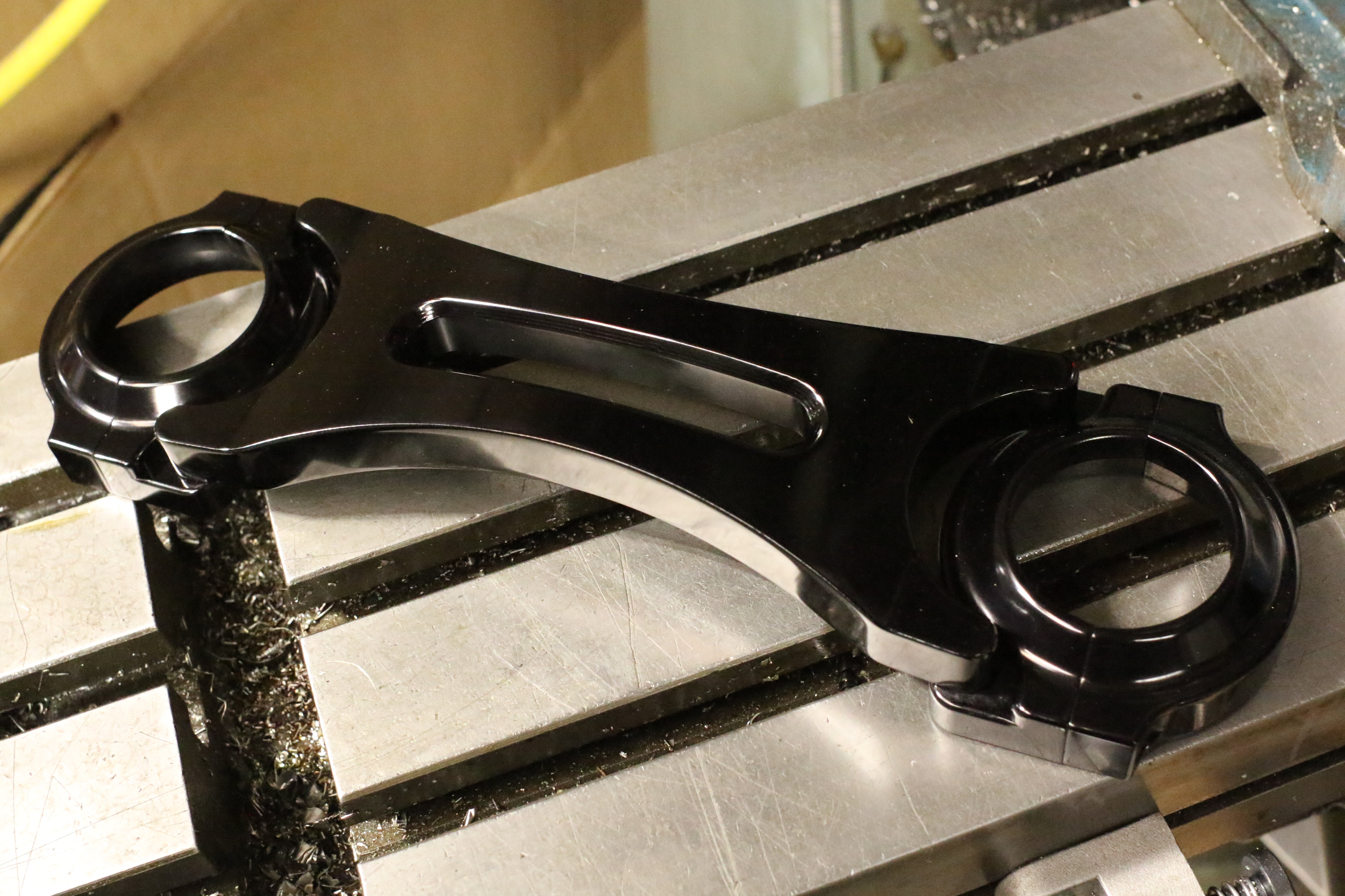 Slim Line Fork Brace For 49mm Lower Legs - Touring