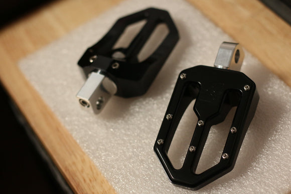 PRO ONE PERFORMANCE - PRO PEG SERIES, MOTO V1, BILLET FOOT PEGS