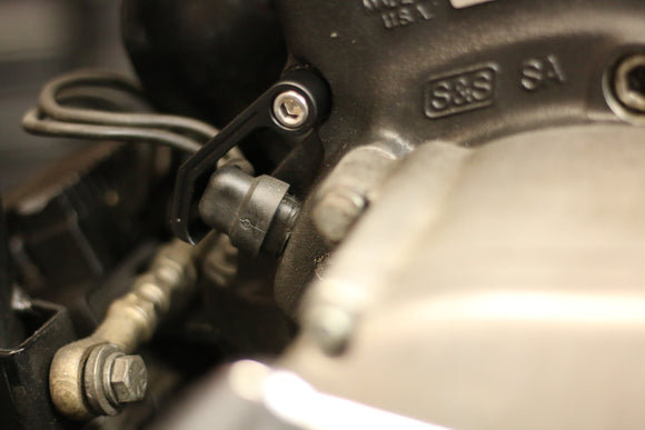 SPEED-KINGS EVO STATOR PLUG HOLD DOWN - EVO