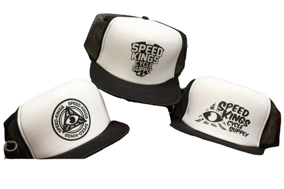WHITE PANEL FLAT BILL TRUCKER HAT