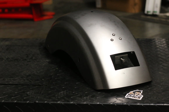 FXR DIVISION REAR SPORT FENDER FOR 2009 & LATER TOURING MODELS