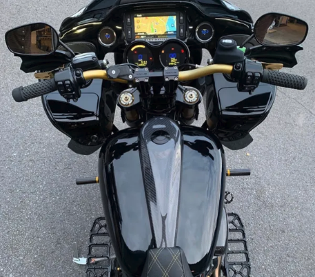 HOFMANN DESIGNS 2008 & LATER ROAD GLIDE/STREET GLIDE CARBON FIBER DASH