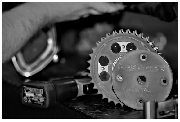 DARK HORSE CRANK WORKS - MAN O WAR MOTORSPROCKET 34 TOOTH TWIN CAM