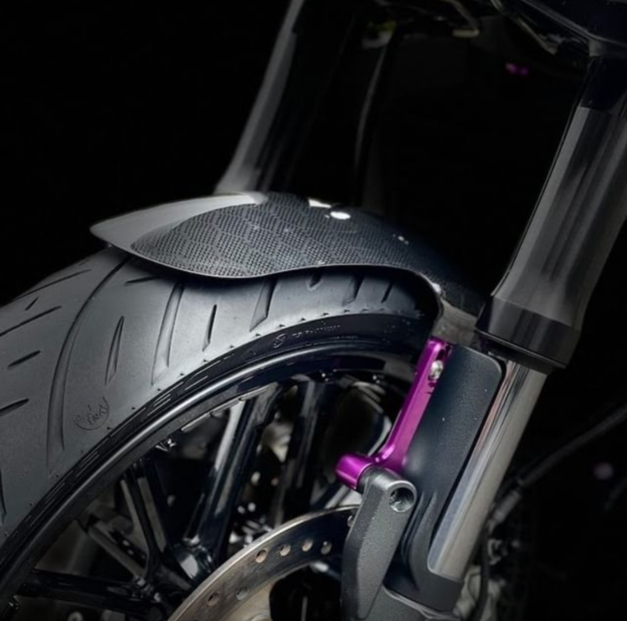 Carbon fiber front fender for sport motorcycle front wheel