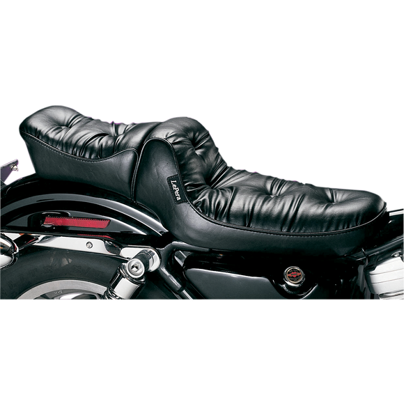 LE PERA Plush Pillow 2