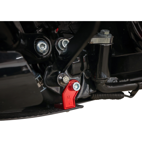 Thrashin Supply Co. woven carbon fiber skid plate with anodized billet aluminum brackets for 2024+ Harley-Davidson Touring